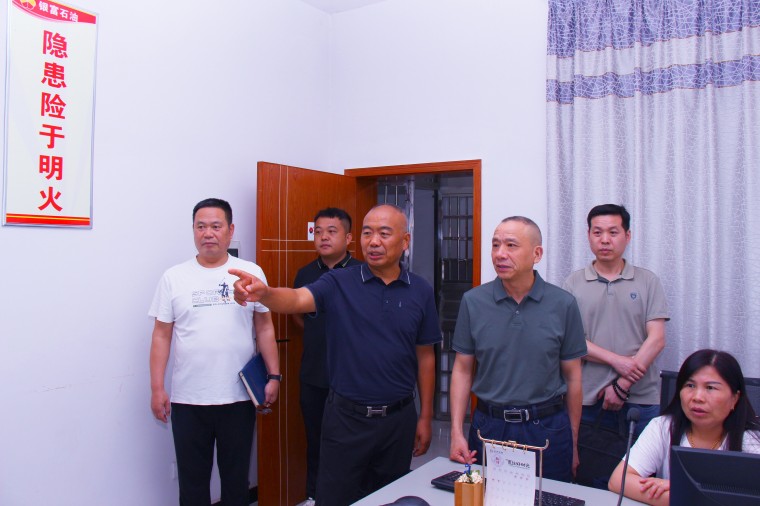 市工商聯主席彭加軍一行蒞臨我公司調研民營成品油企業 助力行業高質量發(fā)展